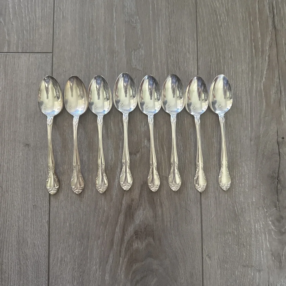 Gorham New Elegance Set of 8 Teaspoons‎ Spoons Vintage Silverplate Flatware